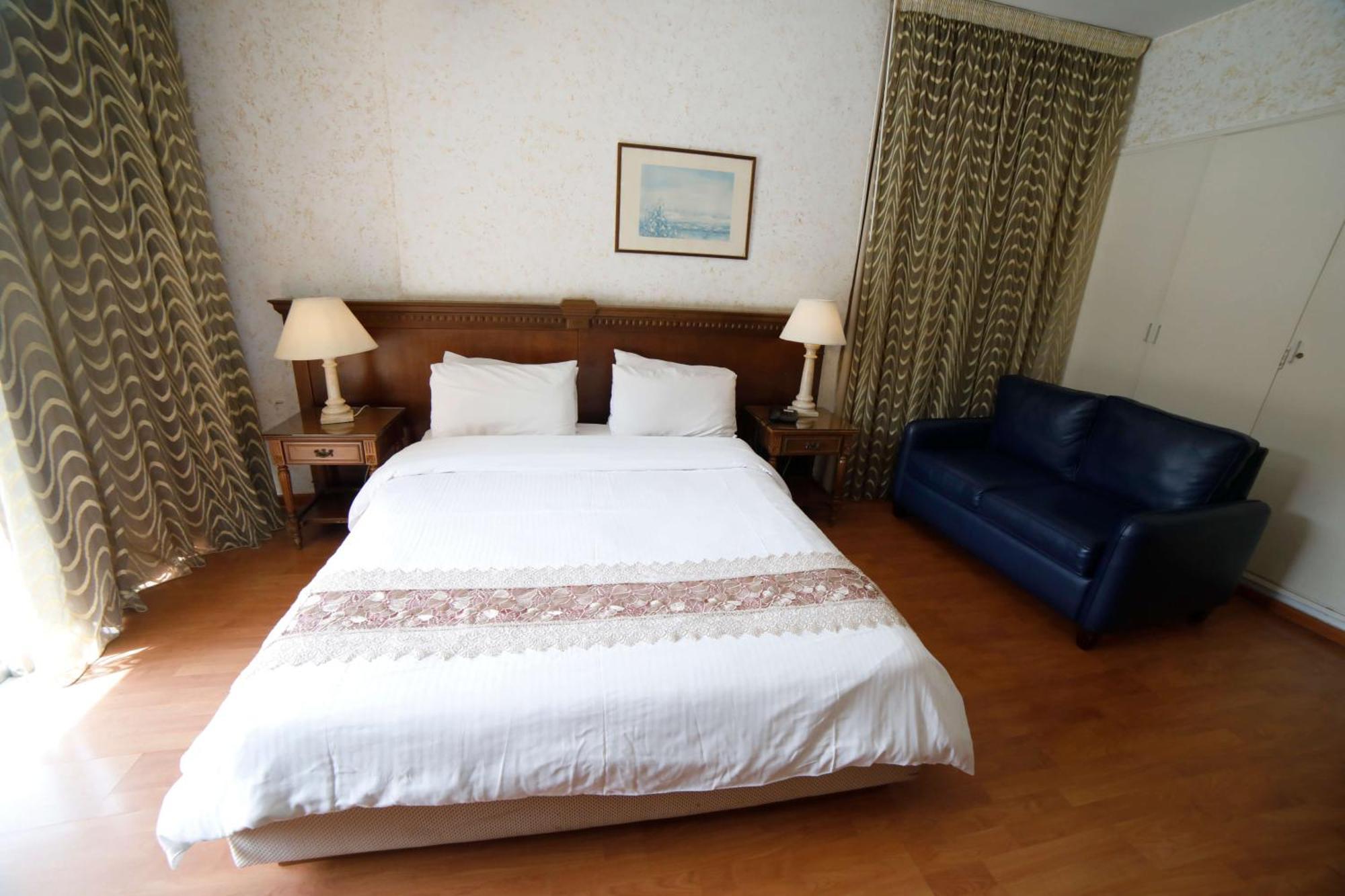Holiday Home Suites Бейрут Екстериор снимка