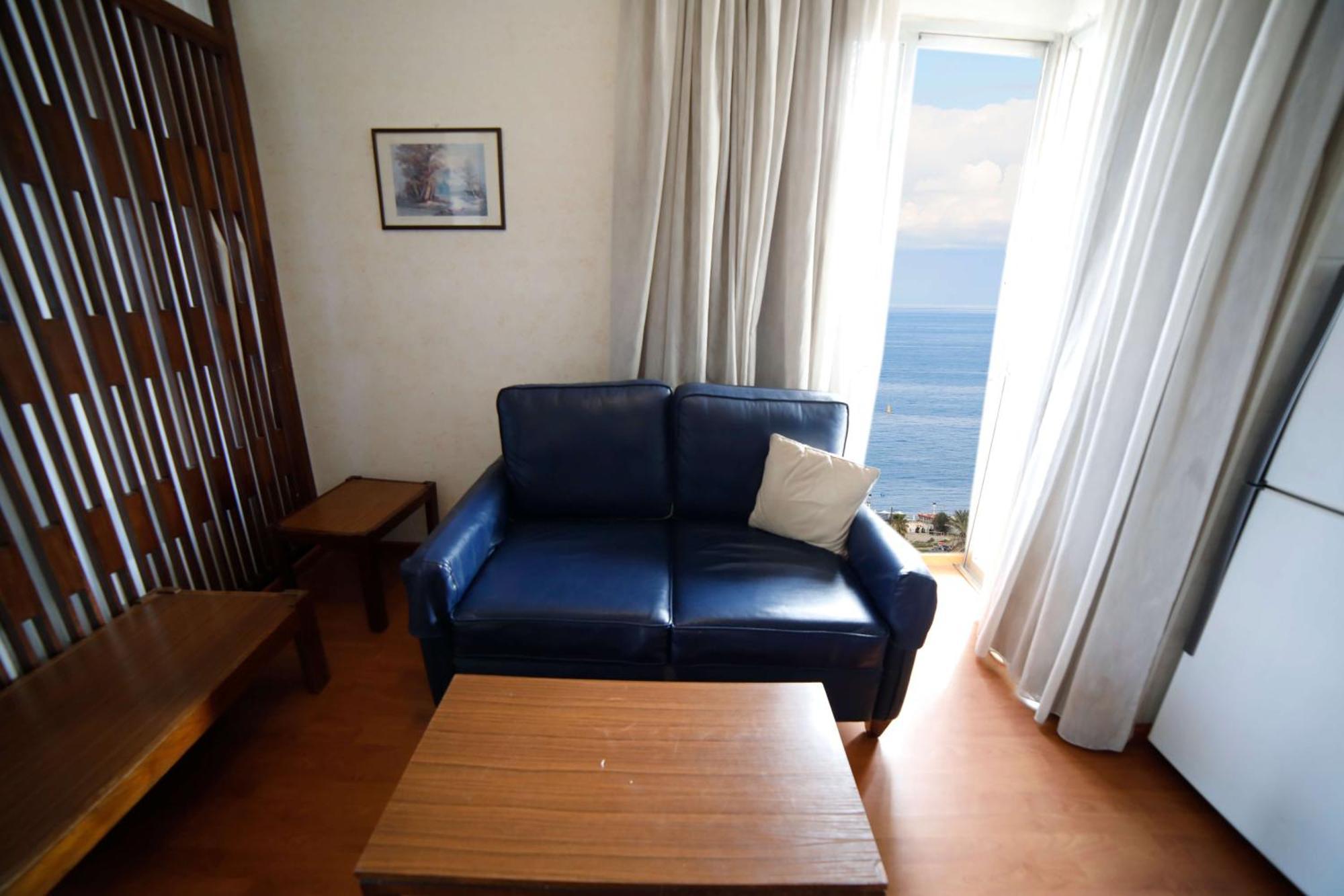 Holiday Home Suites Бейрут Екстериор снимка