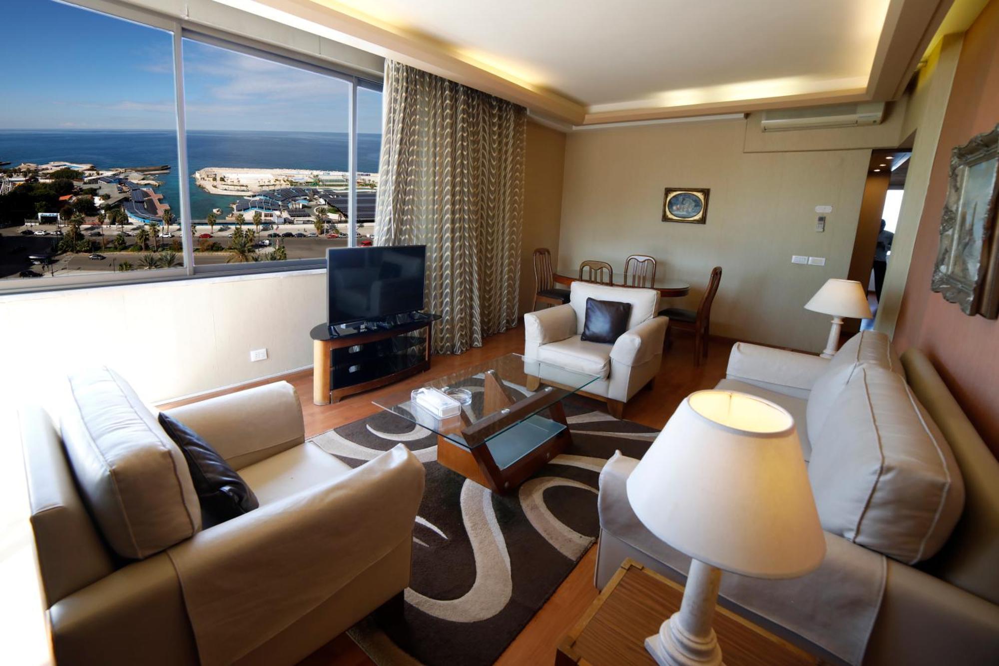 Holiday Home Suites Бейрут Екстериор снимка