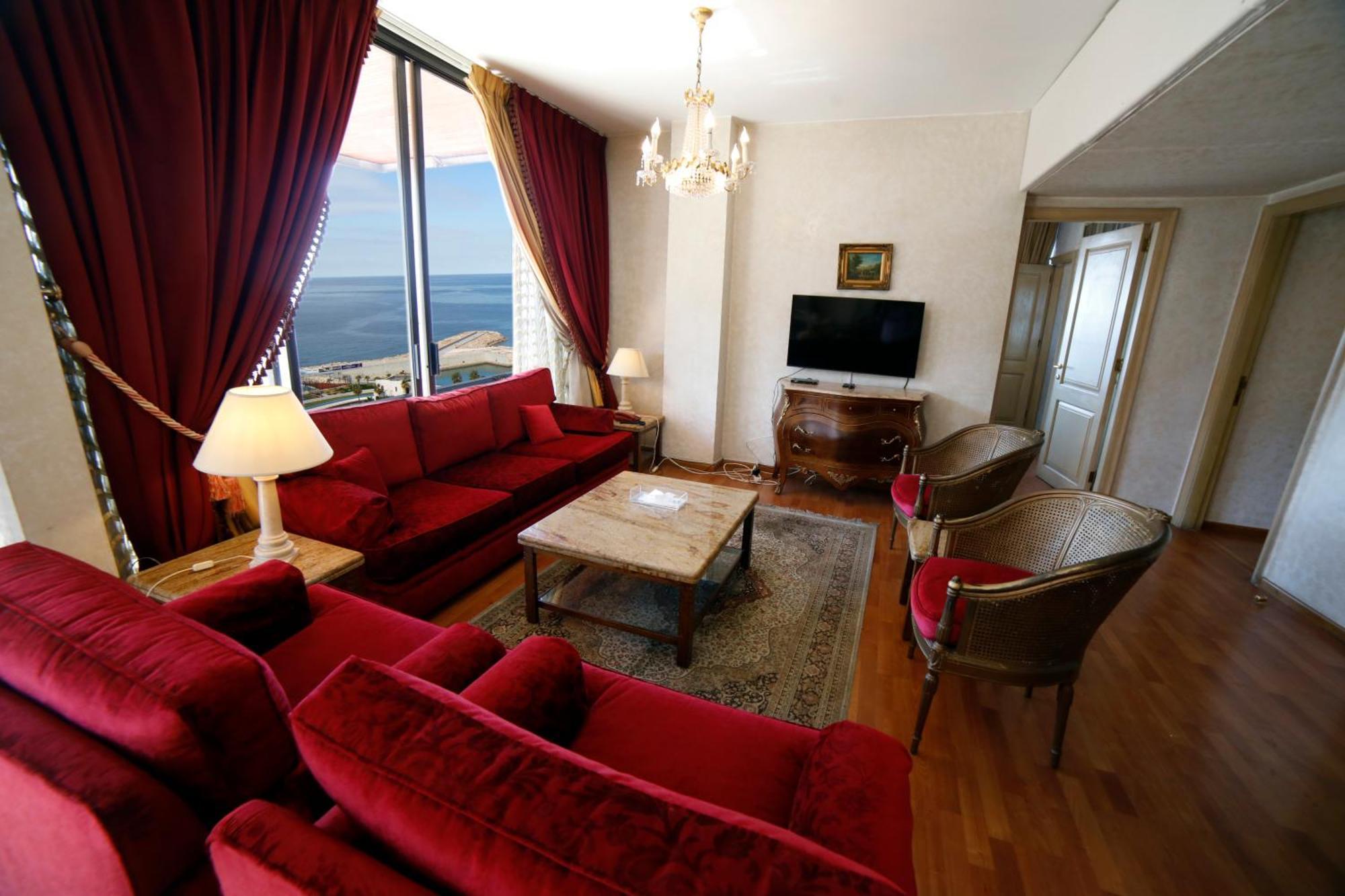 Holiday Home Suites Бейрут Екстериор снимка