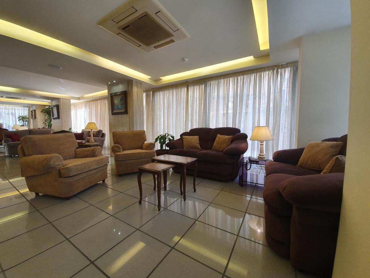 Holiday Home Suites Бейрут Екстериор снимка